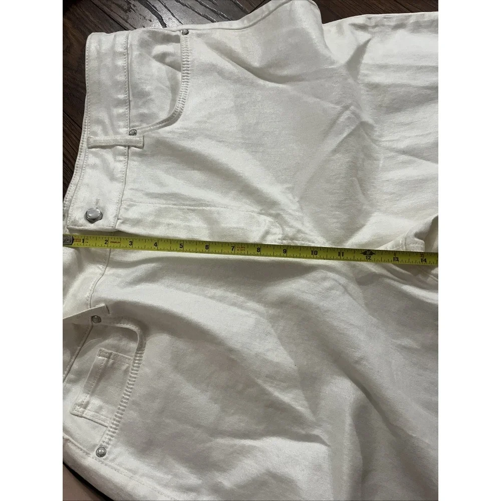 Paige Sasha Pearl White Coating Jeans Women's Size 34 Straight Leg Denim